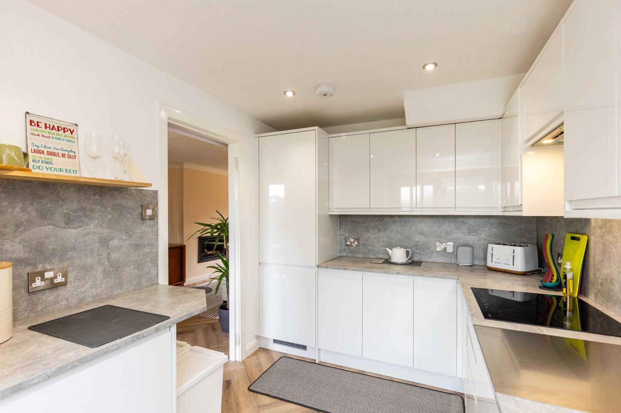 Family Home Inverkeithing Ideal For Edinburgh, Dunfermline & St Andrews 3 Bedrooms Luaran gambar